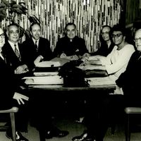 Photograph of Dr. Garcia meeting with fellow USCCR members.