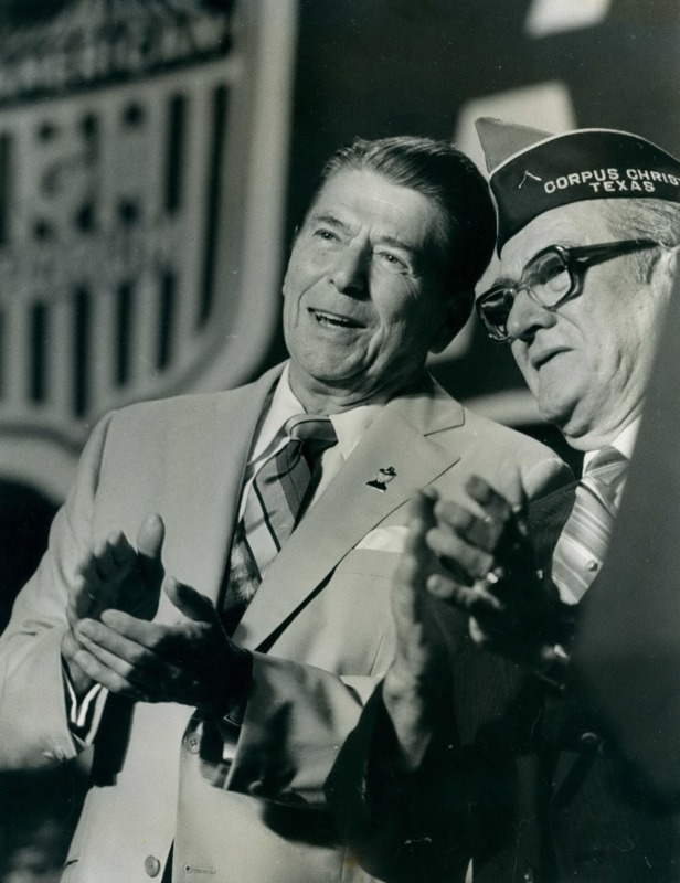 Photograph of Dr. Garcia and President Ronald Reagan at an AGIF convention in El Paso.